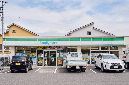 ファミリーマート栗東小平井店